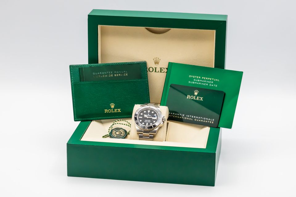 Rolex Submariner 126610 LN Image 7